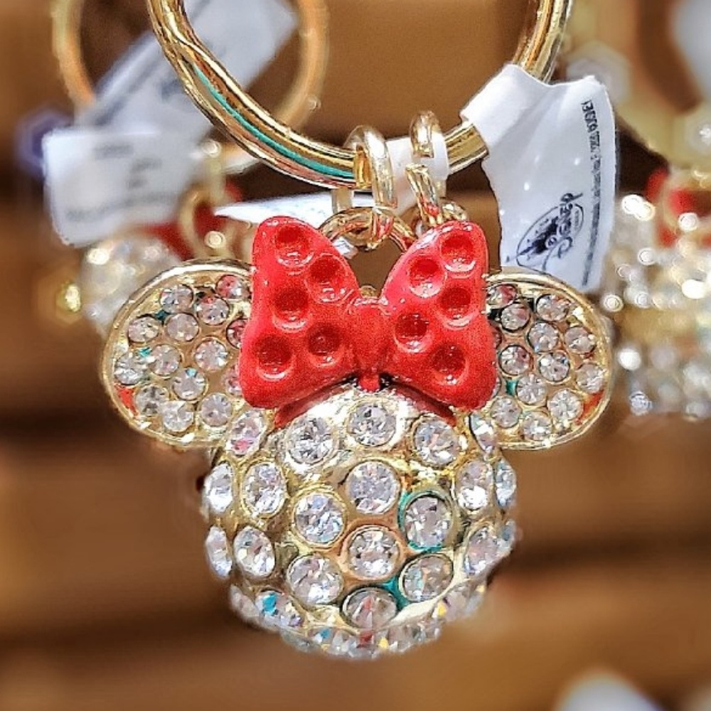 DISNEY PARKS CRYSTAL MINNIE MOUSE KEYCHAIN - Picture 2 of 4